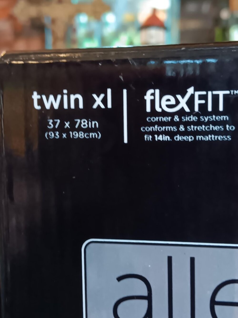 Twin XL Platinum Ultimate Mattress Protector - Allerease NEW LQQK!!! - Picture 3 of 8